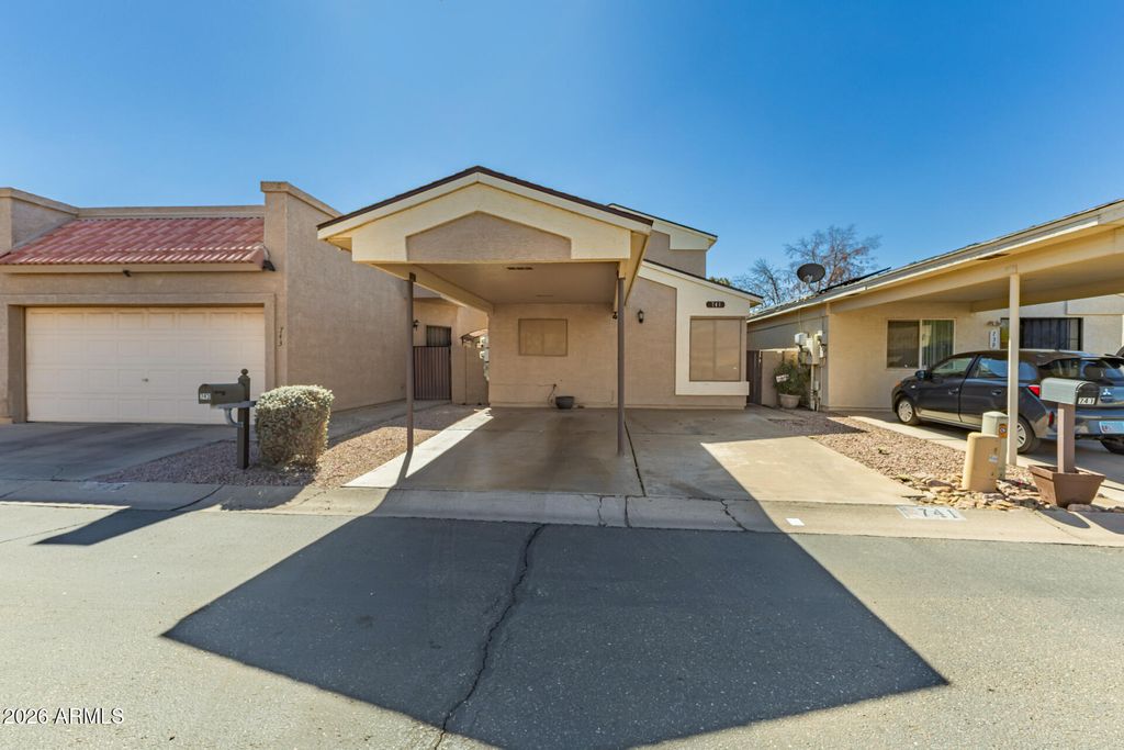 741 E PEPPER Drive, Casa Grande, AZ 85122