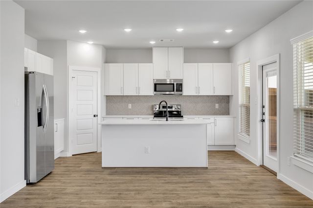 6802-6804 Florence Drive, Midlothian, TX 76065
