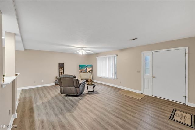 552 Main Street H, Wadsworth, OH 44281