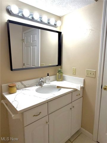 552 Main Street H, Wadsworth, OH 44281