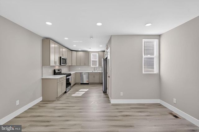 1408 UNRUH AVE, Philadelphia, PA 19111