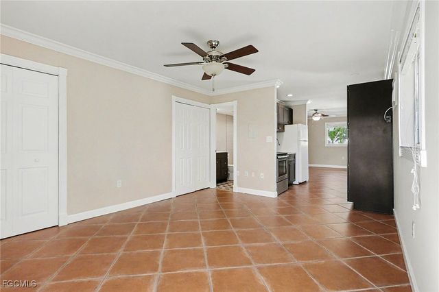 8127 Country RD 205, Fort Myers, FL 33919