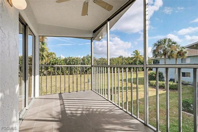 8127 Country RD 205, Fort Myers, FL 33919