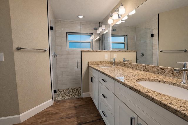 5223 KINGSMAN AVENUE, North Port, FL 34288