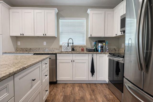 5223 KINGSMAN AVENUE, North Port, FL 34288