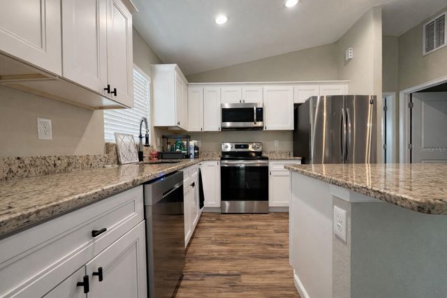 5223 KINGSMAN AVENUE, North Port, FL 34288