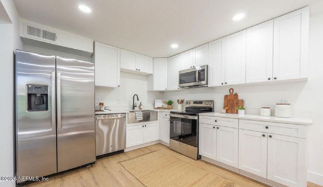 8618 BOXBERRY Lane, Jacksonville, FL 32244