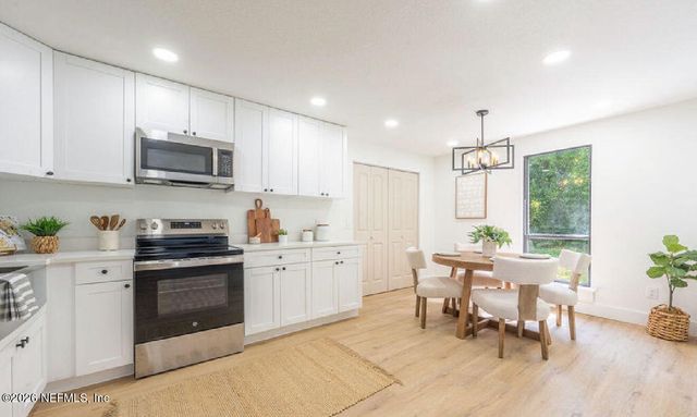 8618 BOXBERRY Lane, Jacksonville, FL 32244