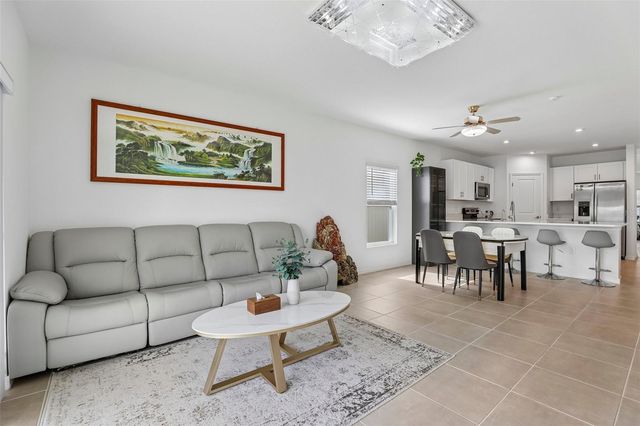 5615 COSTA BLANCA WAY, Davenport, FL 33897