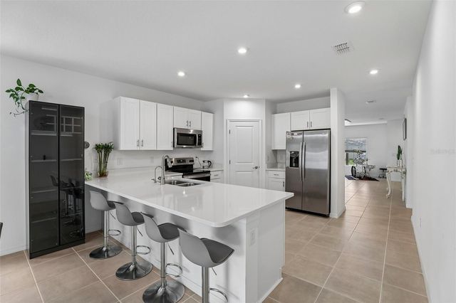 5615 COSTA BLANCA WAY, Davenport, FL 33897