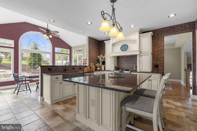 825 CAREN DR, Eldersburg, MD 21784