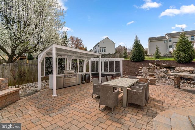 825 CAREN DR, Eldersburg, MD 21784