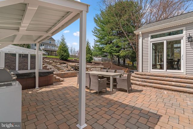 825 CAREN DR, Eldersburg, MD 21784