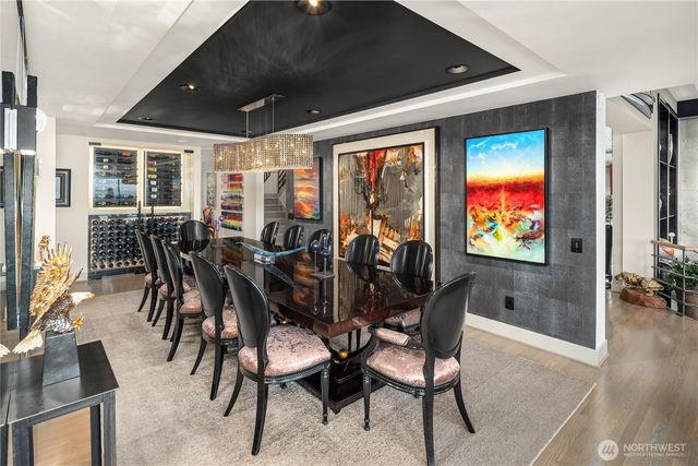 9600 NE 28th Street, Clyde Hill, WA 98004