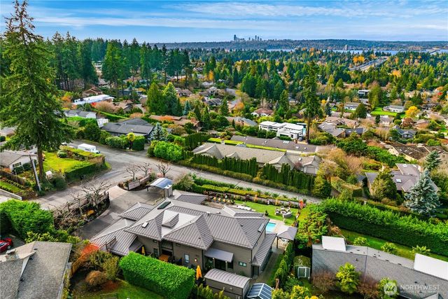 9600 NE 28th Street, Clyde Hill, WA 98004