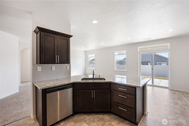 4241 W Wood Court, Moses Lake, WA 98837