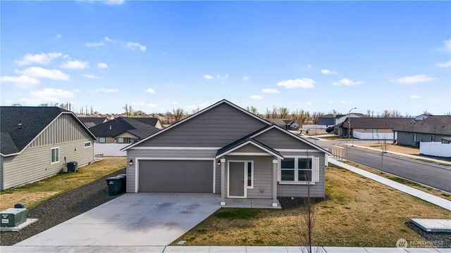 4241 W Wood Court, Moses Lake, WA 98837