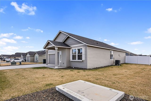 4241 W Wood Court, Moses Lake, WA 98837