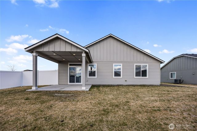 4241 W Wood Court, Moses Lake, WA 98837