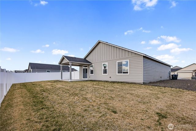 4241 W Wood Court, Moses Lake, WA 98837