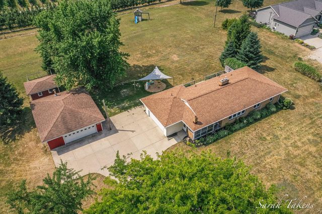 362 Broman Street Ne, Algoma Twp, MI 49345