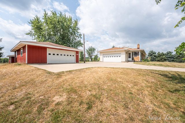 362 Broman Street Ne, Algoma Twp, MI 49345