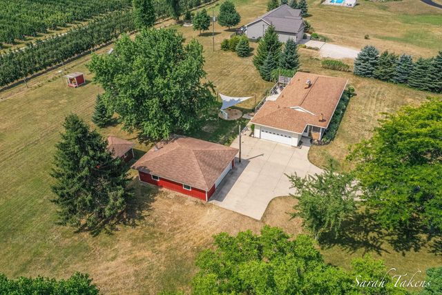 362 Broman Street Ne, Algoma Twp, MI 49345
