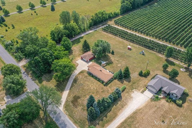 362 Broman Street Ne, Algoma Twp, MI 49345