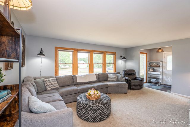 362 Broman Street Ne, Algoma Twp, MI 49345