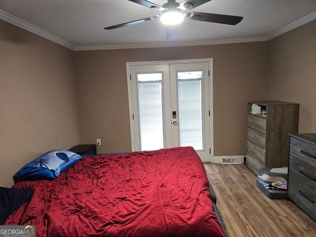 38 Lakeview Drive SE, Lindale, GA 30147