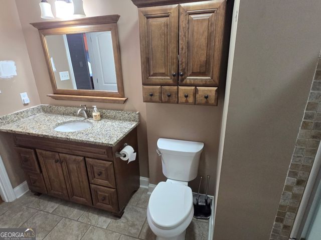 38 Lakeview Drive SE, Lindale, GA 30147