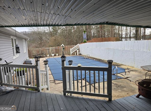 38 Lakeview Drive SE, Lindale, GA 30147