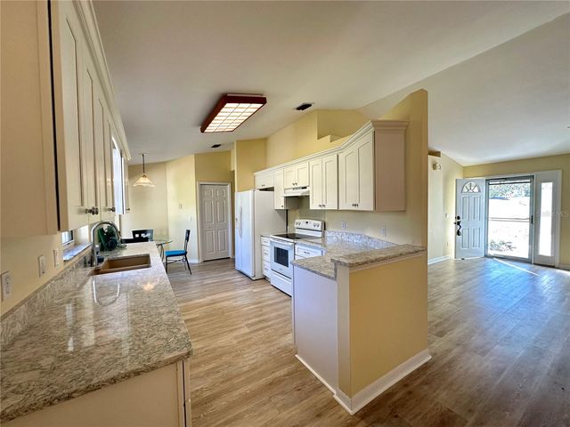 5261 SE 15TH AVE, Ocala, FL 34480