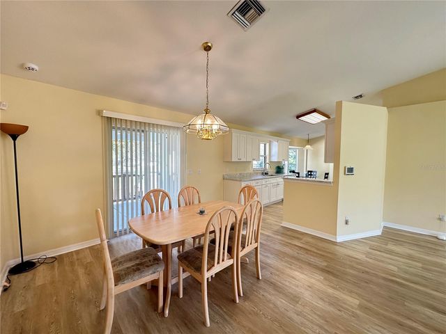 5261 SE 15TH AVE, Ocala, FL 34480