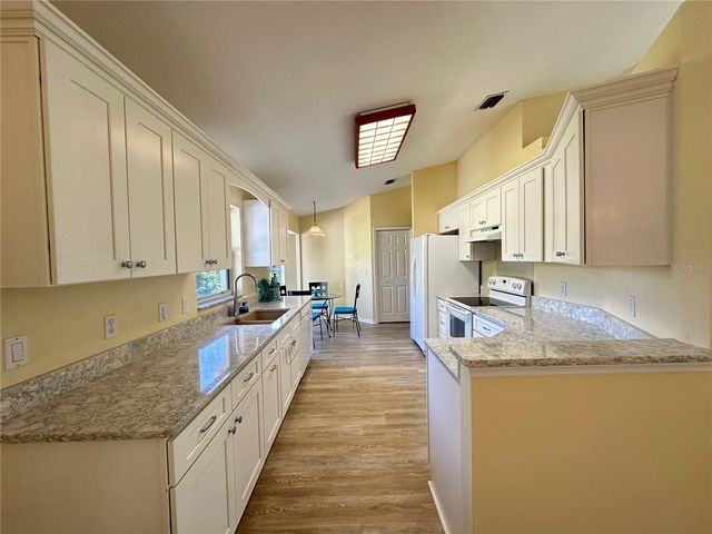 5261 SE 15TH AVE, Ocala, FL 34480