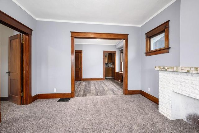 1912 Park Drive, Kansas City, KS 66102