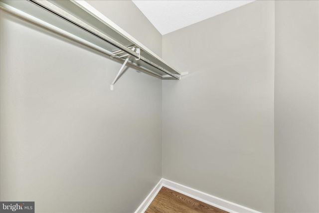 10400 APPLE RIDGE RD, Gaithersburg, MD 20886