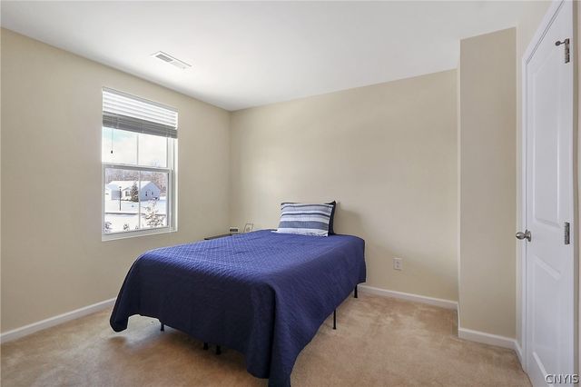 8625 Alizarin Avenue, Cicero, NY 13039