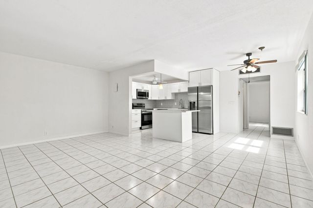 294 Tuscany Lane f, Delray Beach, FL 33446
