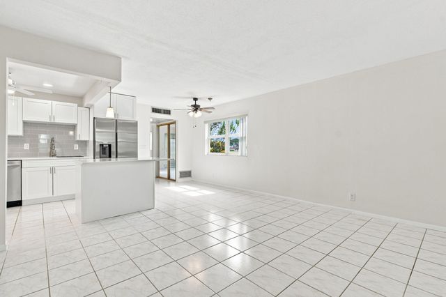 294 Tuscany Lane f, Delray Beach, FL 33446
