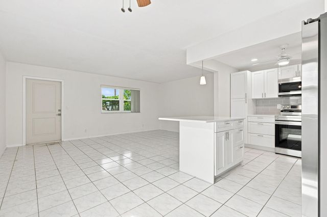 294 Tuscany Lane f, Delray Beach, FL 33446