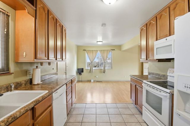 200 DREXEL Ave, Turlock, CA 95382