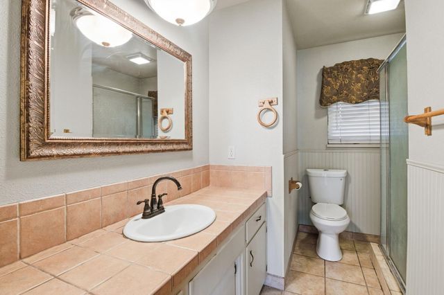 200 DREXEL Ave, Turlock, CA 95382