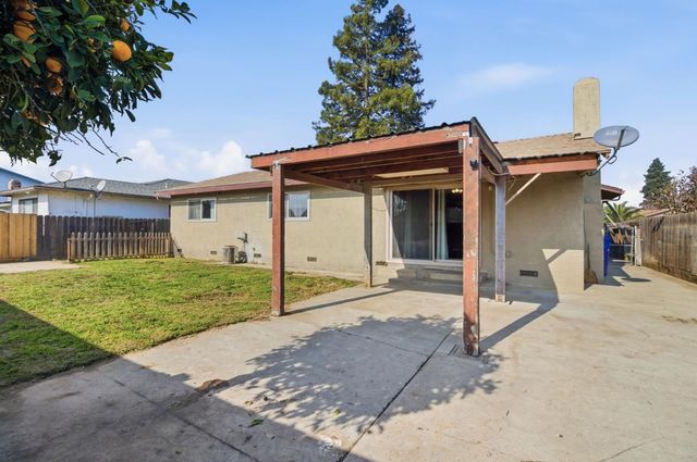 200 DREXEL Ave, Turlock, CA 95382