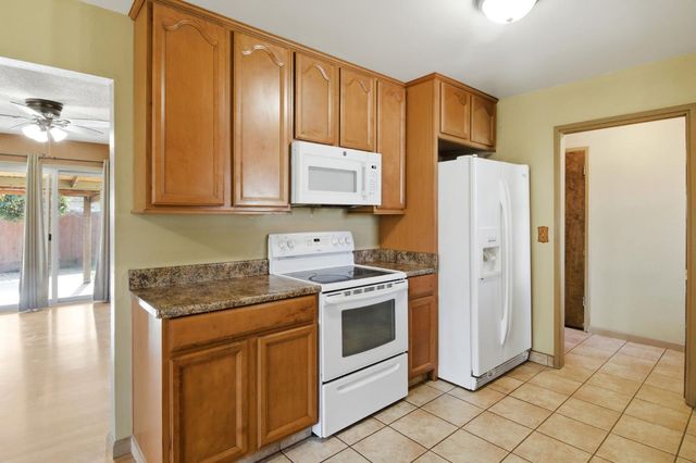 200 DREXEL Ave, Turlock, CA 95382