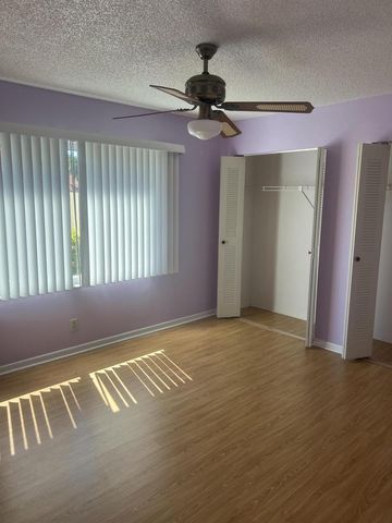 6039 Sunberry Circle, Boynton Beach, FL 33437