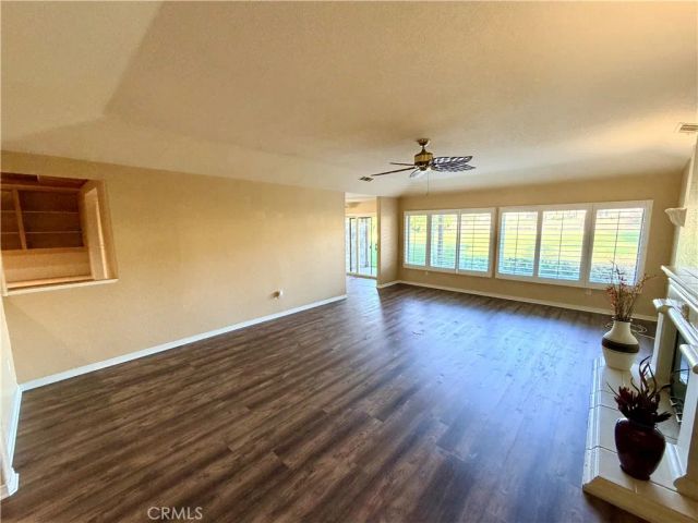 38441 Oaktree Loop, Murrieta, CA 92562