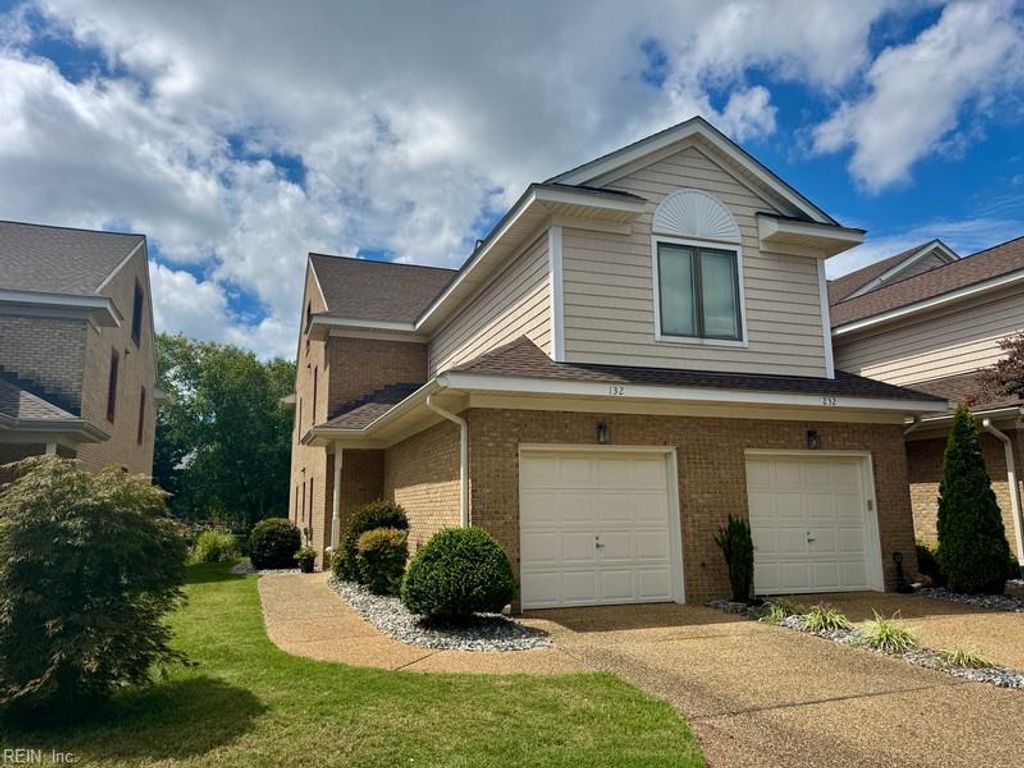 132 Genoa DR # 19, Hampton, VA 23664