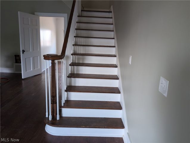8217 Park Avenue, Garrettsville, OH 44231