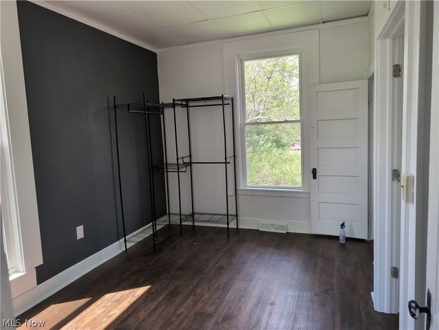 8217 Park Avenue, Garrettsville, OH 44231
